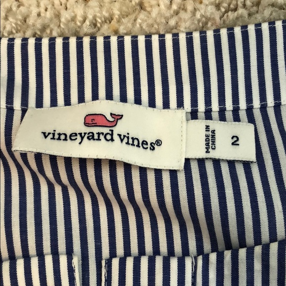 Vineyard vines shirt - Picture 3 of 3